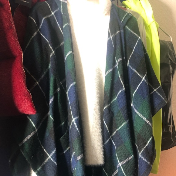 Green plaid cardigan with good FOREVER21 - Picture 1 of 1